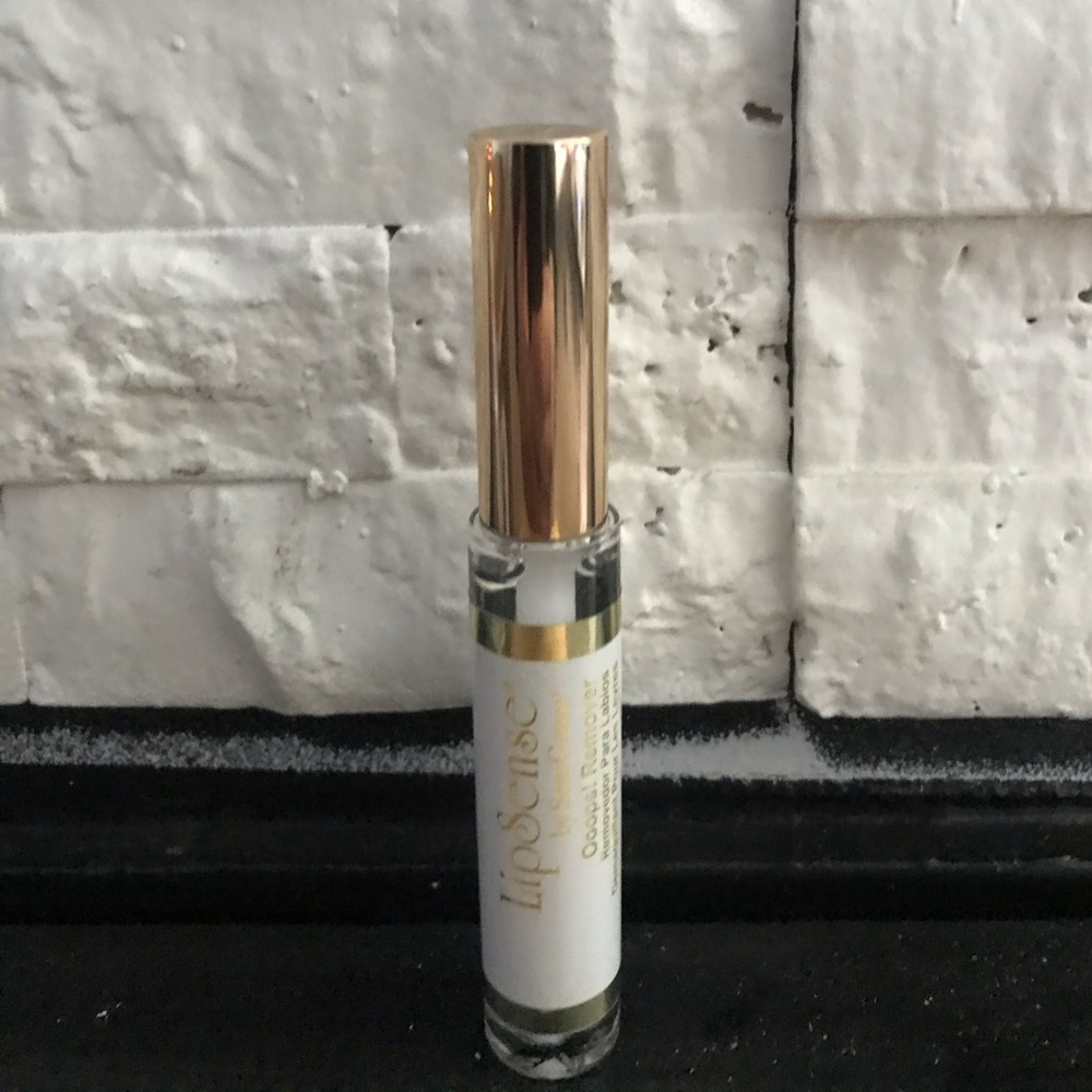 LipSense Oops Remover